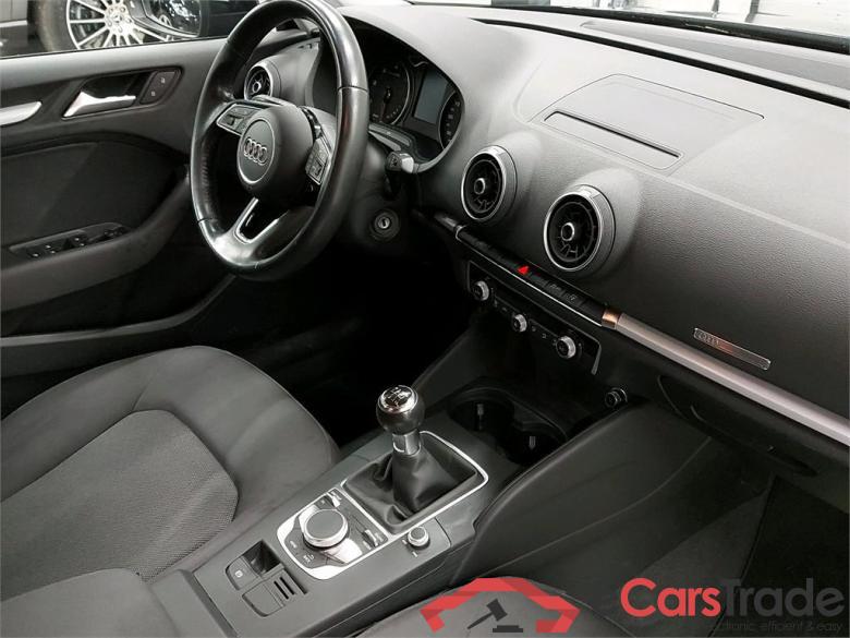 Audi A3 1.6 TDi S-Line Ext. LED-Xenon Navi Klima PDC ... #5