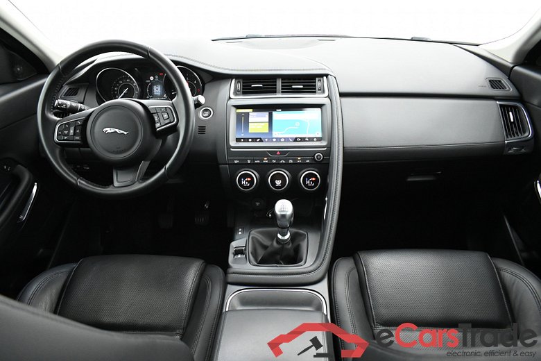 Jaguar E-Pace 2.0 D Pano LED-Xenon Navi Sport-Leather KeylessGo Klima PDC ... #6