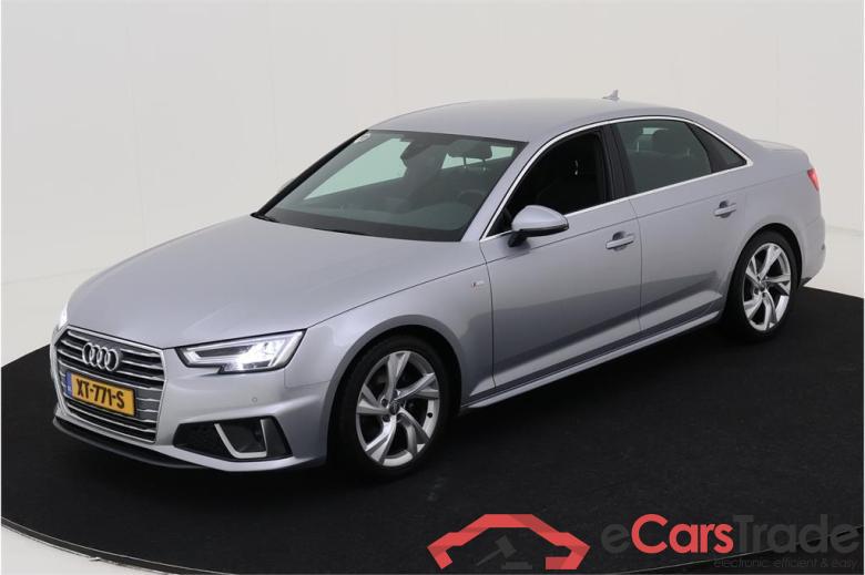 AUDI A4 LIMOUSINE 110 kW #1