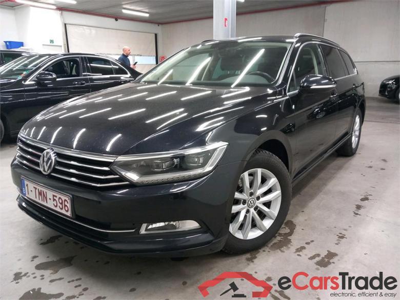 Volkswagen Passat 1.6 TDI Aut. Comfortline LED-Xenon Virtual Navi Sport-Seats KeylessGo Klima PDC ... #1