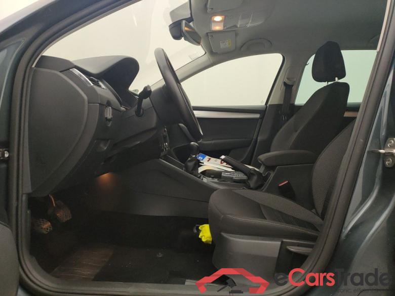 Skoda Octavia Combi 1.6 CRTDI GreenTec 85kW Ambition 5d #3