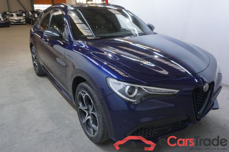 AlfaRomeo Stelvio ´17 Stelvio  Veloce Q4 2.2 JTDM  154KW  AT8  E6dT