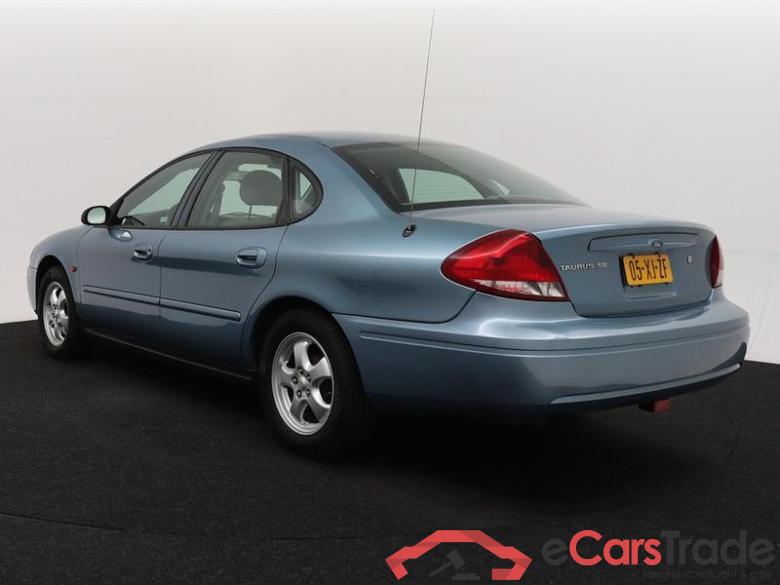 Ford USA Taurus 3.0-24V V6 SE