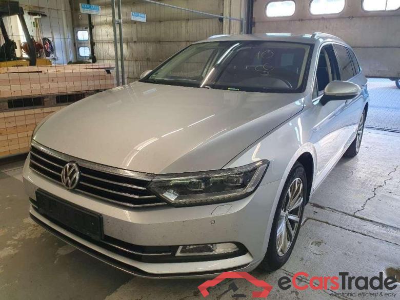 VOLKSWAGEN PASSAT 2.0 TDI SCR Highline Variant #1