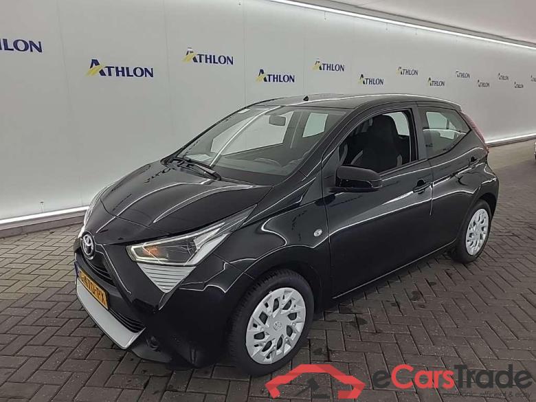TOYOTA Aygo 1.0 VVT-i x-play 5D 53kW