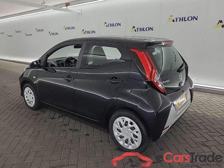 TOYOTA Aygo 1.0 VVT-i x-play 5D 53kW #4