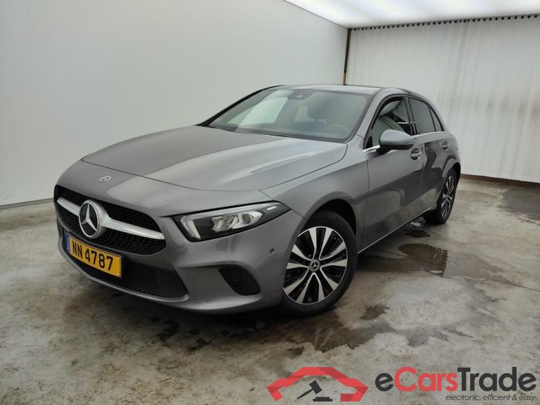 MERCEDES CLASSE A (W177) - A 250 e 160 Business Solution (EU6d-TEMP) 5d Auto #1