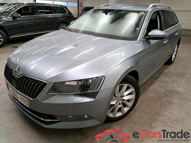 SKODA - SUPERB COMBI CRTDI 120PK STYLE & Safety & GPS & PDC Front & Rear #1