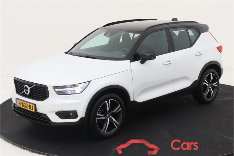 VOLVO XC40 120 kW