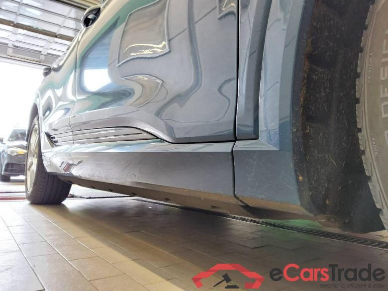 Audi 50 quattro advanced E-tron 50 quattro advanced #6