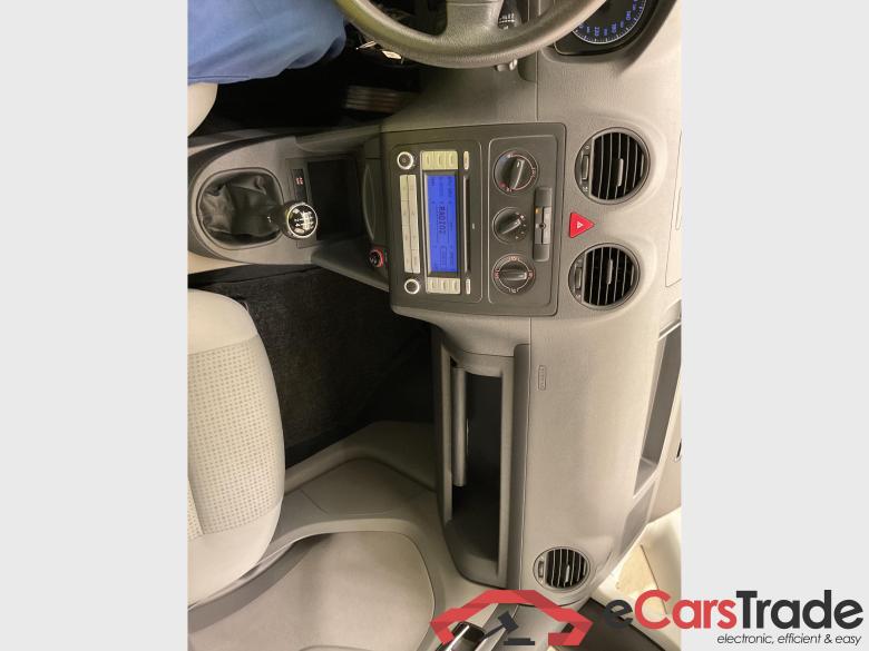 VOLKSWAGEN Caddy People 2PLC LIFE 77KW TDI #4