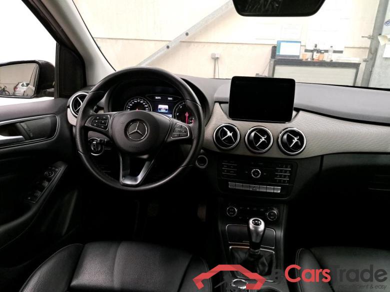 Mercedes B 180d LED-Xenon Navi Leather Klima PDC ... #3