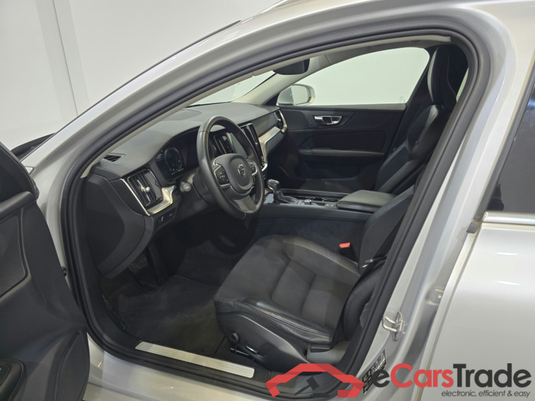 Volvo V60 2.0 D3 Momentum Aut. LED-Xenon Virtual Navi 1/2 Leather KeylessGo Klima PDC ... #5
