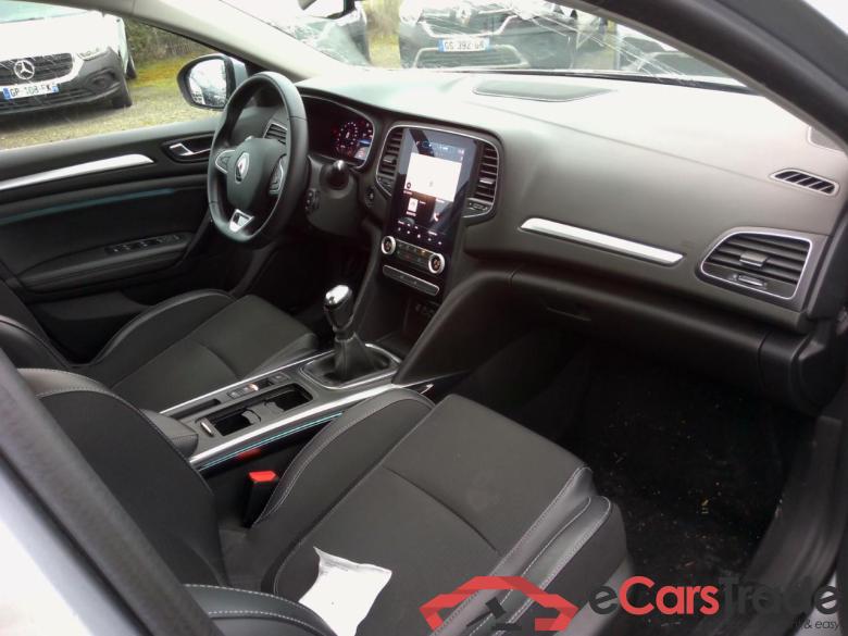 RENAULT MEGANE  IV Berline TCe 140 FAP - 21N Intens #3