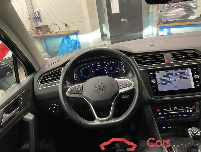 VOLKSWAGEN Tiguan Tiguan Life Business 1.5 TSI ACT OPF 96 kW (130 ch) 6 vitesses manuel #3