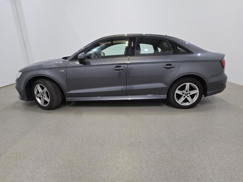 Audi A3 Limousine 1.5 TFSI S-Line Ext. LED-Xenon Navi Leather Klima PDC ... #2