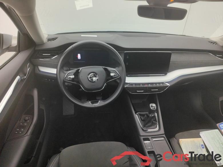 Skoda Octavia Combi 1.5 TSI 110kW Style 5d #6