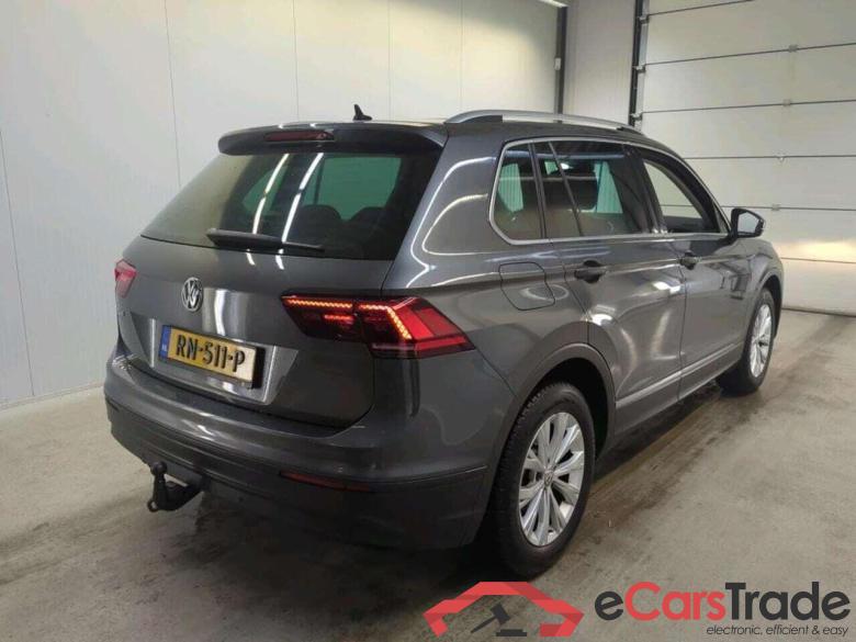 VOLKSWAGEN Tiguan 2.0 TDI CL Bns #2