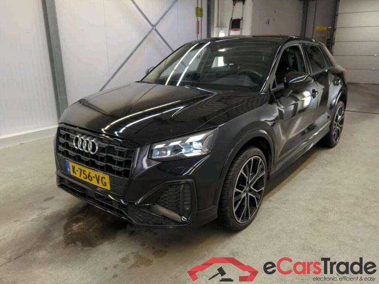 AUDI Q2 35 TFSI S edition #1