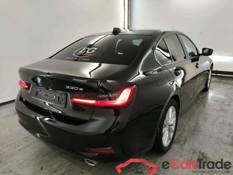 BMW 3 - 2019 330eA PHEV Business Plus #5