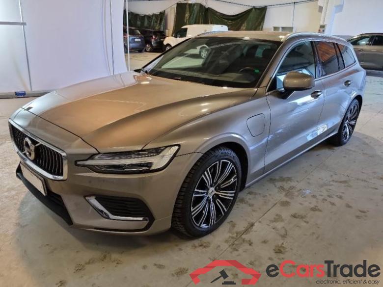 Volvo 75 VOLVO V60 / 2019 / 5P / STATION WAGON T6 PLUG-IN AWD AUTOM.INSCR.EXPR. #1