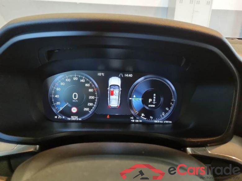 Volvo 75 VOLVO V60 / 2019 / 5P / STATION WAGON T6 PLUG-IN AWD AUTOM.INSCR.EXPR. #4