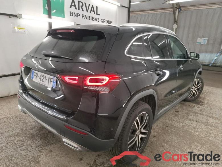 Mercedes 2.0 GLA 200 D BUSINESS LINE DCT MERCEDES-BENZ GLA / 2020 / 5P / SUV 2.0 GLA 200 D BUSINESS LINE DCT #3