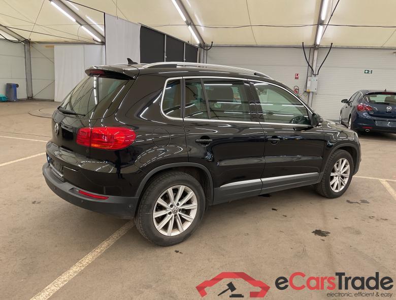 Volkswagen Tiguan 1.4 TSI BlueMotion Highline Pano Navi Sport-Leather Klima PDC .. #3