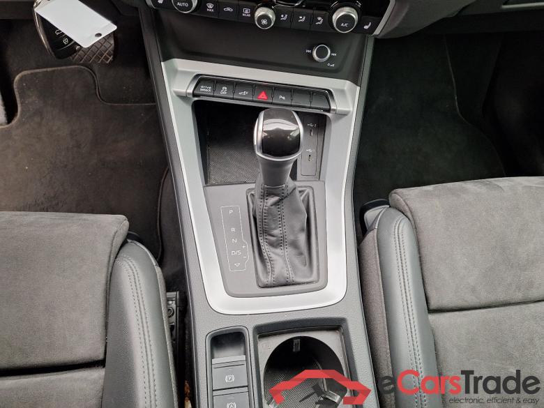Audi, Q3, Q3 45 TFSie PHEV 180kW Str. #5
