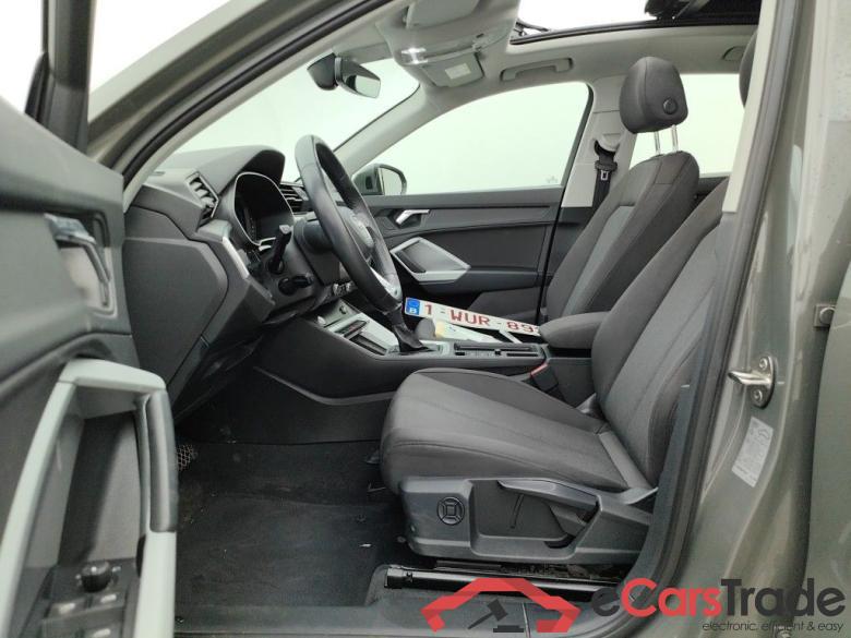Audi Q3 35 TDI S tronic Advanced Business Editio 5d #6