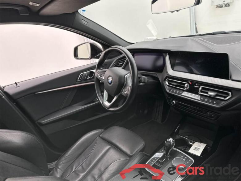 BMW 1-serie 118iA High Exe Edit Sportline #3