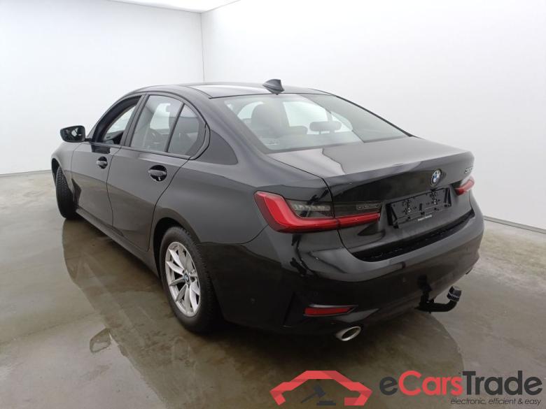 BMW 3 Reeks Berline 320dA (140 kW) 4d #3