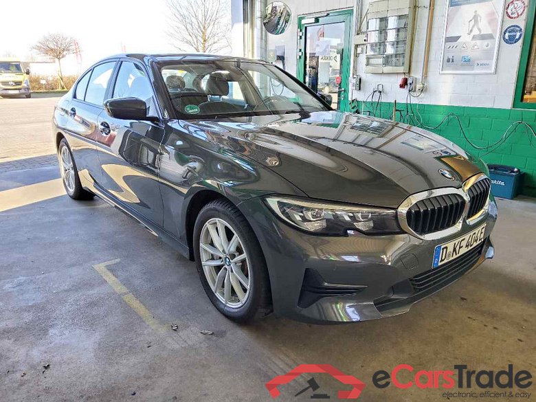 BMW Baureihe 3 Lim. (G20)(2018->) DE - Lim4 330e EU6d, Advantage (EURO 6d)(OPF), 2020 - 2022 #2