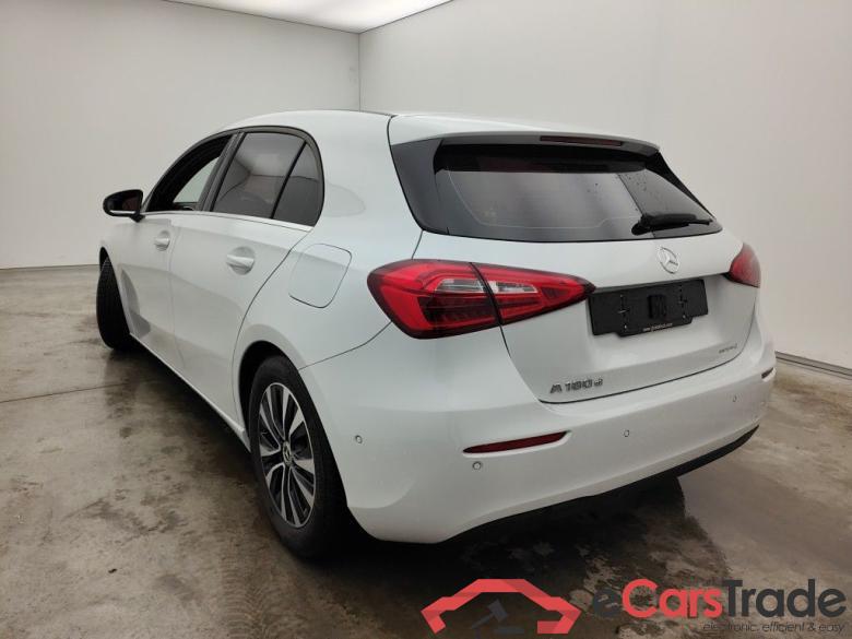 Mercedes-Benz A-Klasse A 180 d Business Solution 5d #3