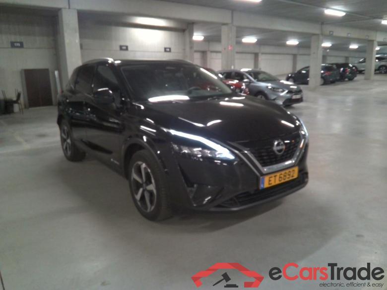QASHQAI MY22 Mild-Hybrid EPWR 2WD N-connecta  Design Pack         #2