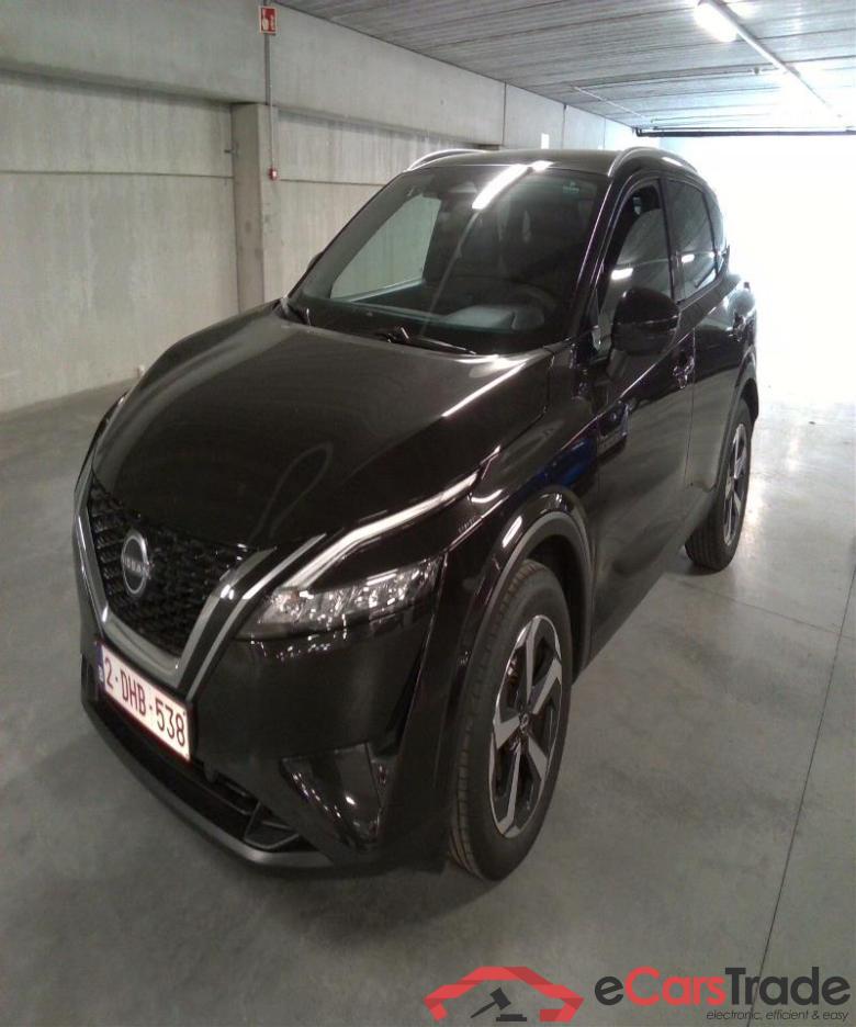 QASHQAI MY22 Mild-Hybrid 140 MT 2WD N-connecta  Design Pack  Cold Pack        #1
