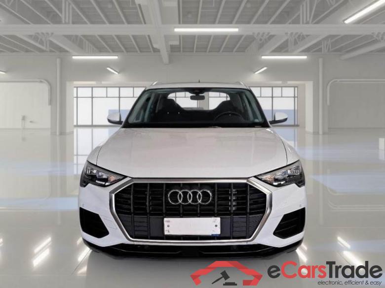 Audi 45TFSIE AUDI Q3 / 2018 / 5P / SUV 45 TFSI E S TRONIC BUSINESS #6