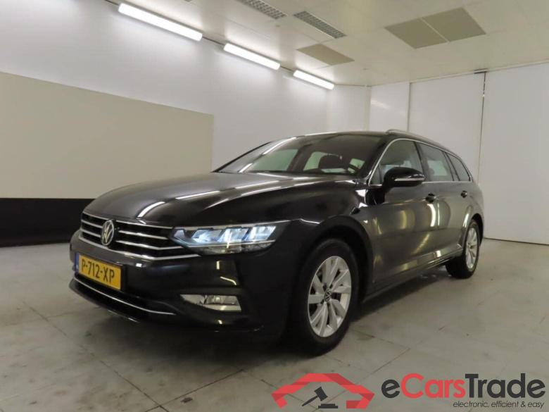 VOLKSWAGEN Passat Variant 1.5 TSI Business #1