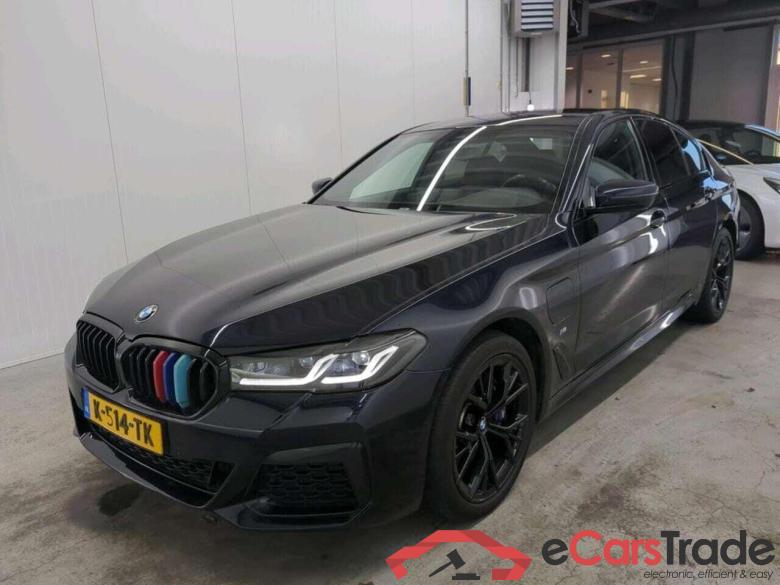 BMW 5-serie 530e High Exe #1