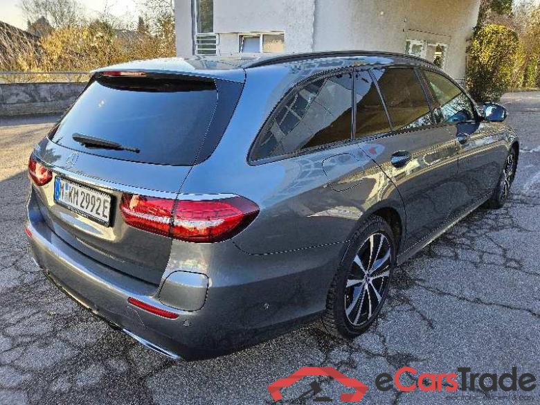 MERCEDES-BENZ E -Klasse T-Modell (BM 213)(06.2016->) DE - Kb5 E 300 e EU6d, T e AMG Line (EURO 6d), (Facelift) 2020 - 2023 #3