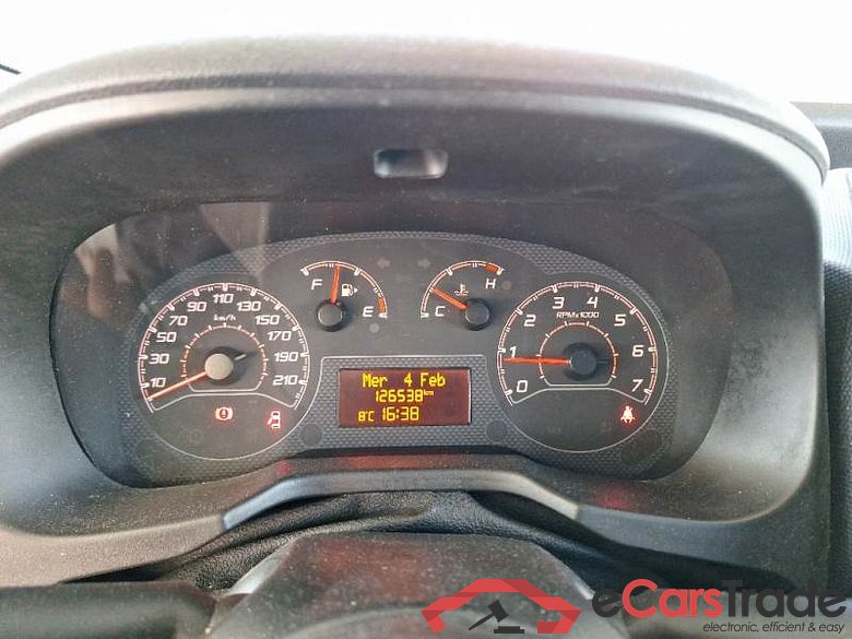 Fiat 2 FIAT FIORINO / 2016 / 4P / VETT. FURGONATA 1.3 MULTIJET 80 CV E6 SX #4