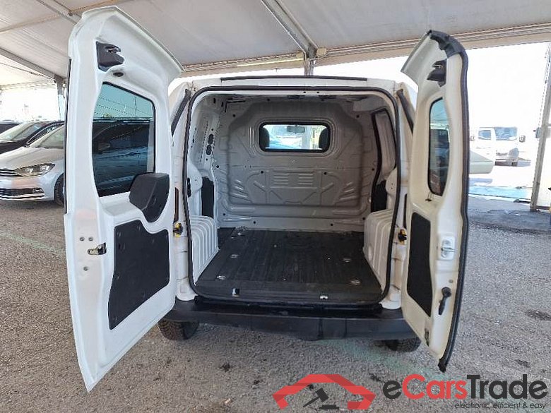 Fiat 2 FIAT FIORINO / 2016 / 4P / VETT. FURGONATA 1.3 MULTIJET 80 CV E6 SX #5