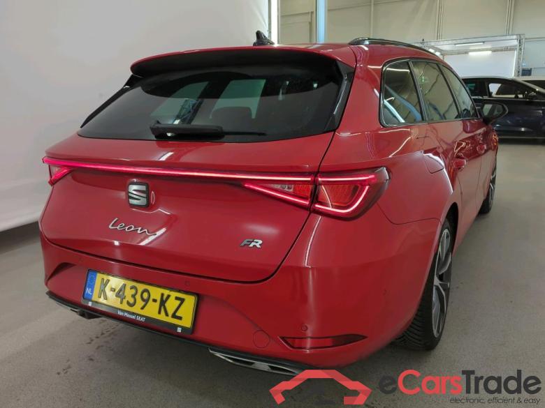 Seat Leon ST '20 SEAT Leon Sportstourer 1.5 eTSI FR DSG 5d #2