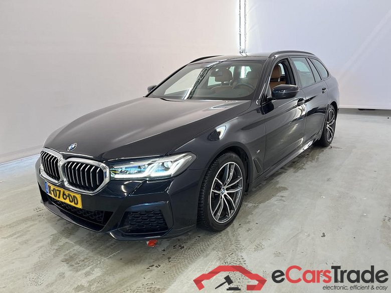 BMW 5 Serie Tour FL'20 BMW 5 Serie Touring 520iA High Executive Edition M Sport 5d #1