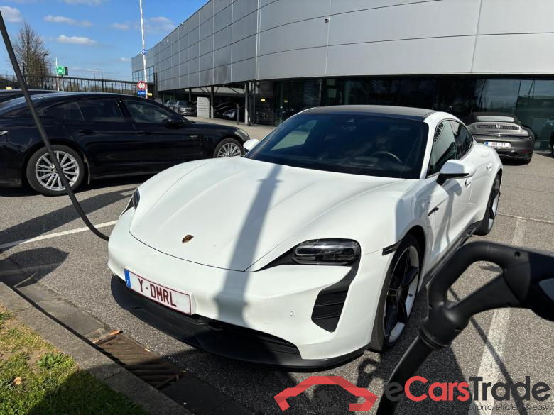 PORSCHE Taycan Taycan (MY22)