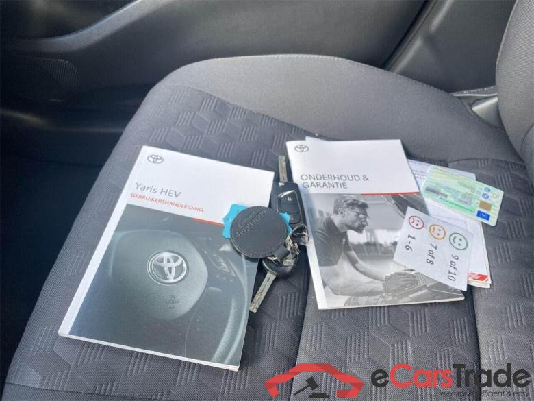 TOYOTA YARIS 1.5 Hybrid 115 Comfort #5