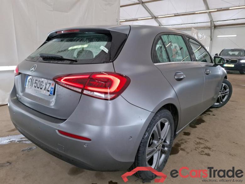 Mercedes A 200 Business Line 7G-DCT MERCEDES-BENZ Classe A Compact / 2018 / 5P / Berline A 200 Business Line 7G-DCT #3