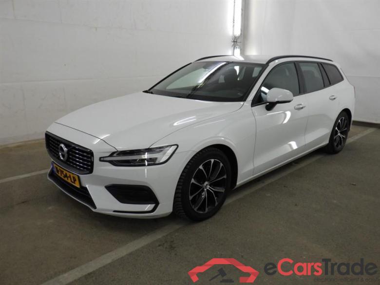 VOLVO V60 2.0 B3 Mom. Adv. #1