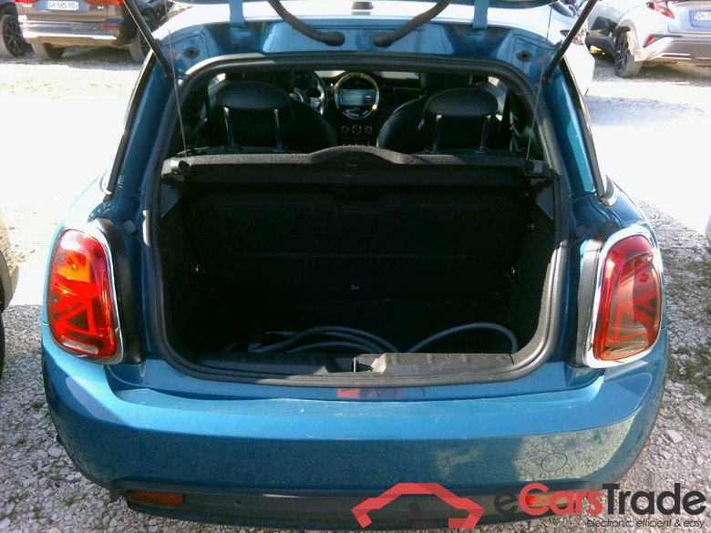 MINI ELEC 11DJ F56 BEV RSK WIP #6