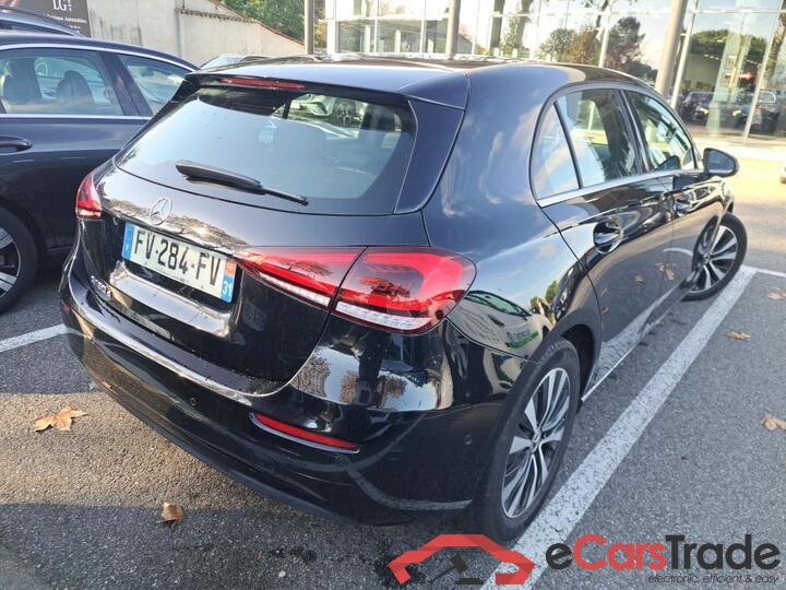 Mercedes A 180d Aut. LED-Xenon Widescreen Navi 1/2 Sport-Leather KeylessGo Camera Klima PDC ... #3